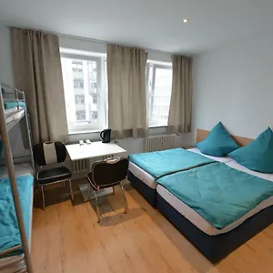 Studio-apartment Am Wehrhahn 38 Dusseldorf